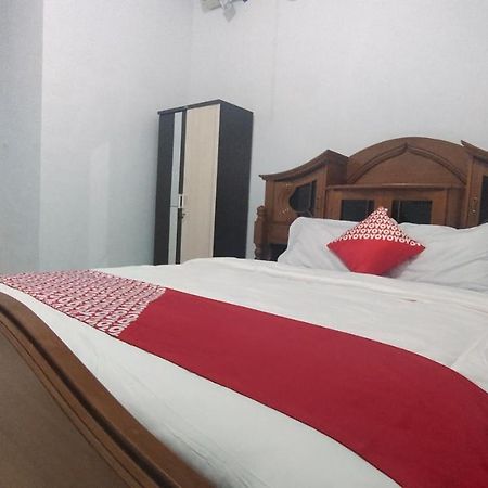 Oyo 90157 Griya Andon Syariah Hotel Cirebon Buitenkant foto